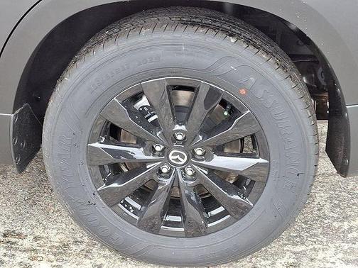 2025 Mazda CX-50 2.5 S Preferred Package