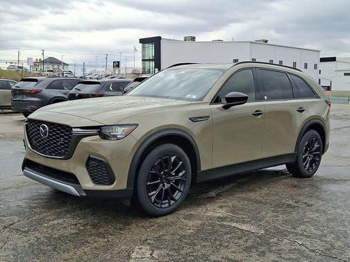 Zircon Sand Metallic 2026 Mazda CX-70 3.3 Turbo Premium