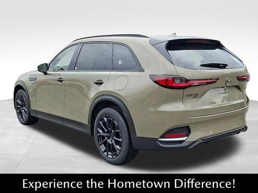 Zircon Sand Metallic 2026 Mazda CX-70 3.3 Turbo Premium