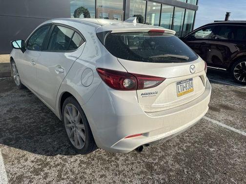 2017 Mazda Mazda3 Grand Touring