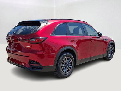 Soul Red Crystal Metallic 2025 Mazda CX-70 3.3 Turbo Preferred Package