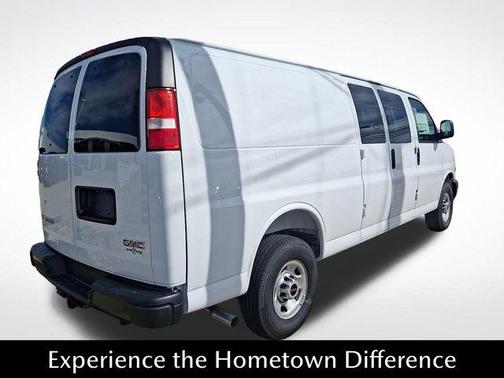 2025 GMC Savana 2500 Work Van