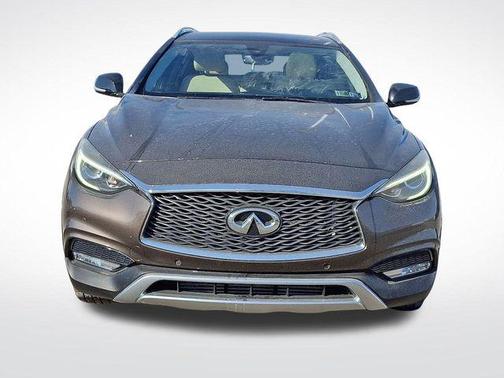 2018 INFINITI QX30 Premium