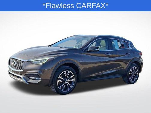 2018 INFINITI QX30 Premium