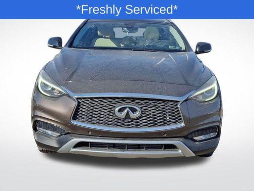 2018 INFINITI QX30 Premium