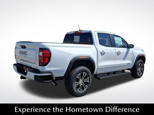 2025 GMC Canyon Base