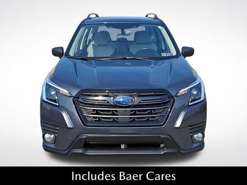 Magnetite Gray Metallic 2022 Subaru Forester Base