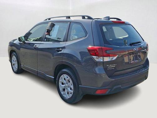 Magnetite Gray Metallic 2022 Subaru Forester Base