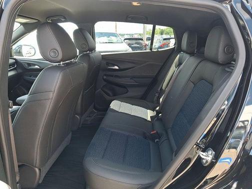 2025 Buick Envista Preferred FWD