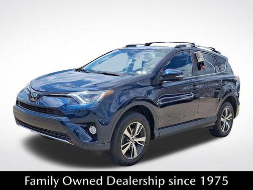 Aqua 2017 Toyota RAV4 XLE
