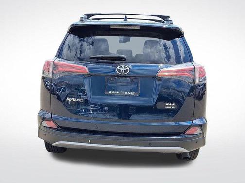 Aqua 2017 Toyota RAV4 XLE