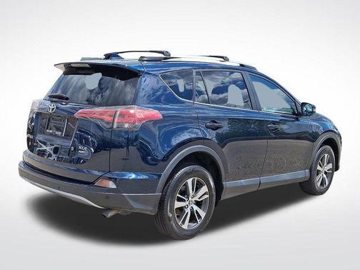 Aqua 2017 Toyota RAV4 XLE