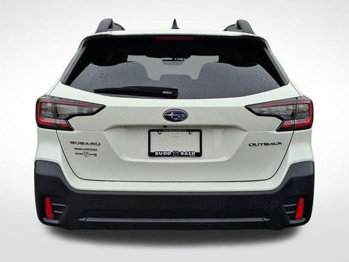 Crystal White Pearl 2022 Subaru Outback Premium