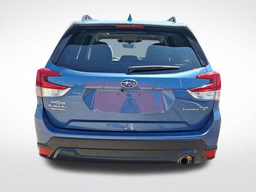 Horizon Blue Pearl 2023 Subaru Forester Limited