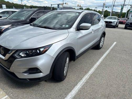 Brilliant Silver Metallic 2020 Nissan Rogue Sport S