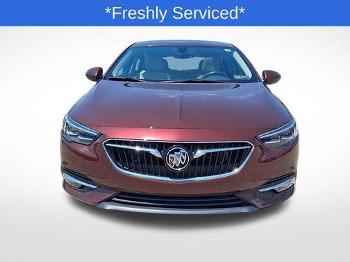 2018 Buick Regal Sportback Essence