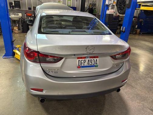 2016 Mazda Mazda6 i Sport