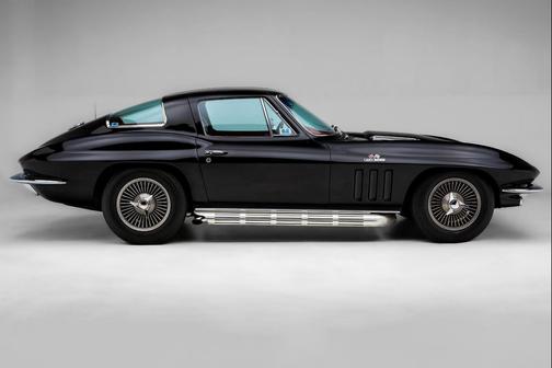 Tuxedo Black 1966 Chevrolet Corvette Base
