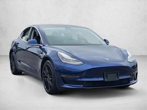 Deep Blue Metallic 2018 Tesla Model 3 Long Range