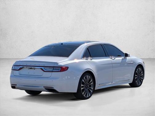 2017 Lincoln Continental Select
