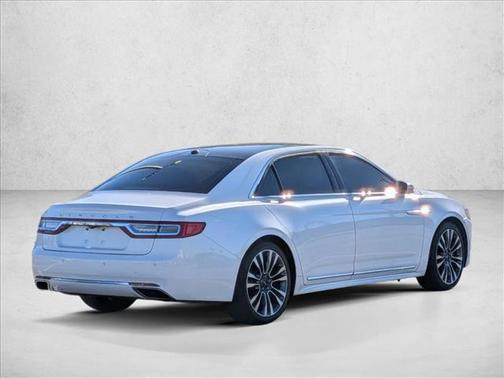 2017 Lincoln Continental Select