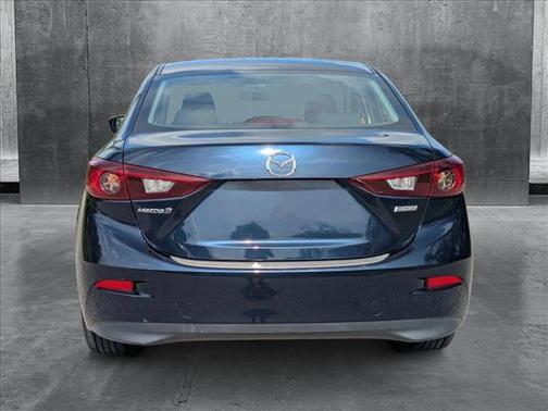 2015 Mazda Mazda3 i Sport