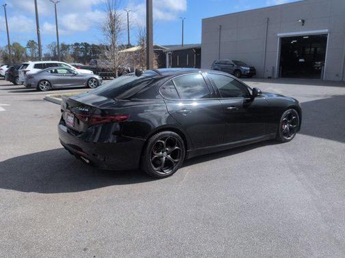 2018 Alfa Romeo Giulia Ti Sport