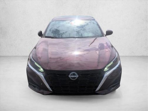 2025 Nissan Altima SL FWD