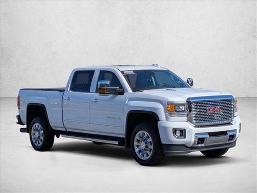 2015 GMC Sierra 2500 Denali