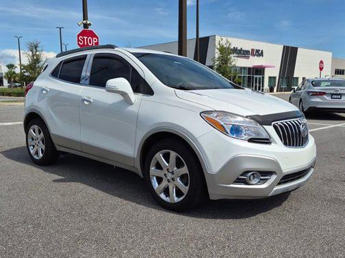 White Pearl Tricoat 2014 Buick Encore Leather