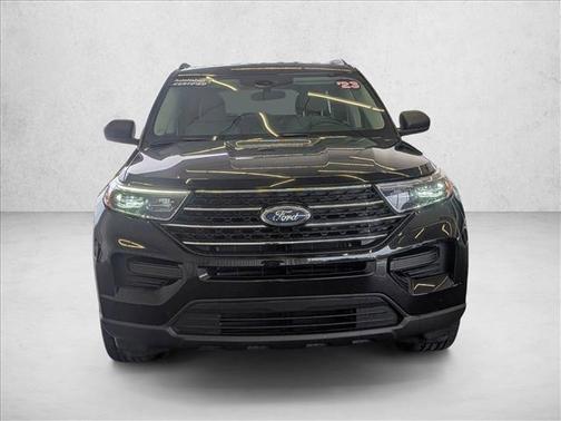 Agate Black Metallic 2023 Ford Explorer XLT