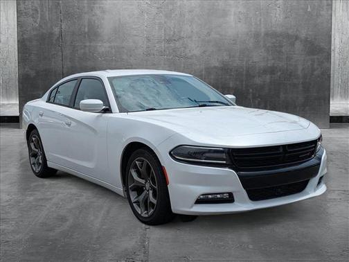 2015 Dodge Charger SXT