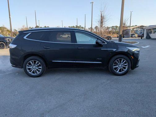 2023 Buick Enclave Avenir AWD