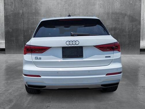 2020 Audi Q3 45 Premium Plus