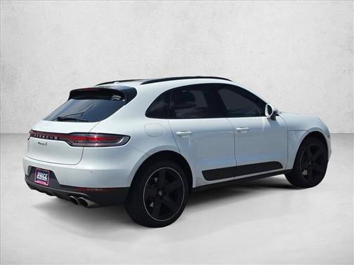 White 2021 Porsche Macan Macan