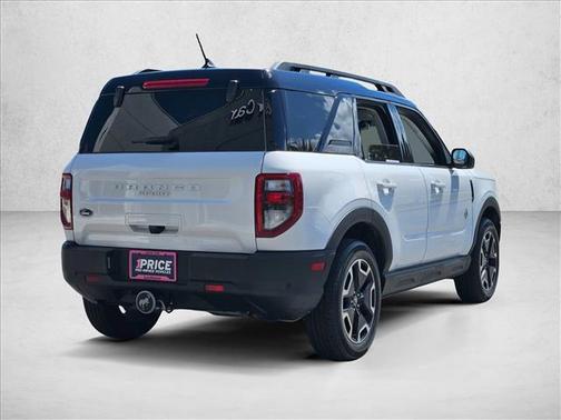 Oxford White 2023 Ford Bronco Sport Outer Banks