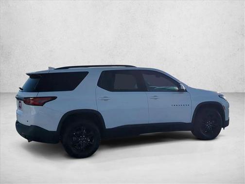 Summit White 2023 Chevrolet Traverse LT Cloth
