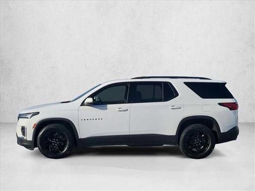 Summit White 2023 Chevrolet Traverse LT Cloth