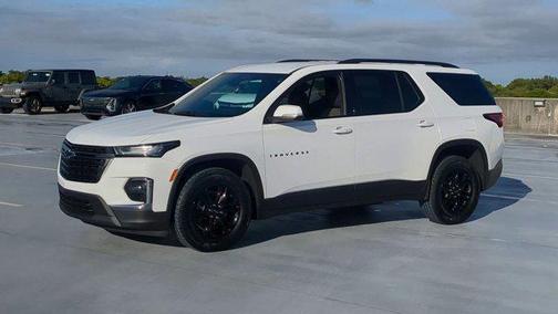 Summit White 2023 Chevrolet Traverse LT Cloth