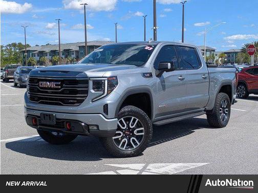 2023 GMC Sierra 1500 AT4