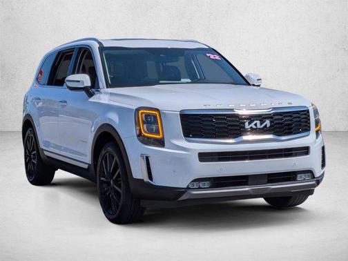 Glacial White Pearl 2022 Kia Telluride SX