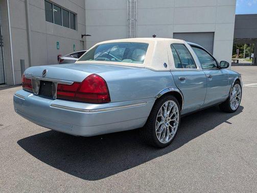 2004 Mercury Grand Marquis GS