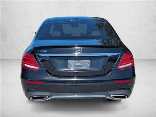 2017 Mercedes-Benz E-Class E 300 Luxury