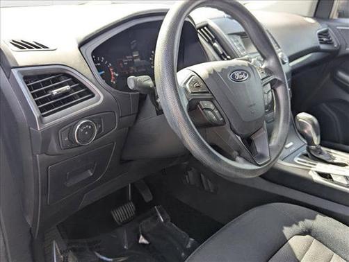 2017 Ford Edge SE