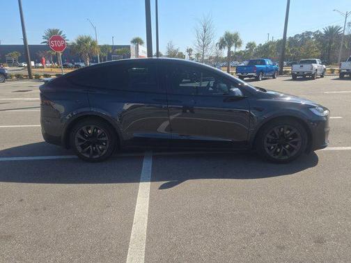 2024 Tesla Model X Long Range