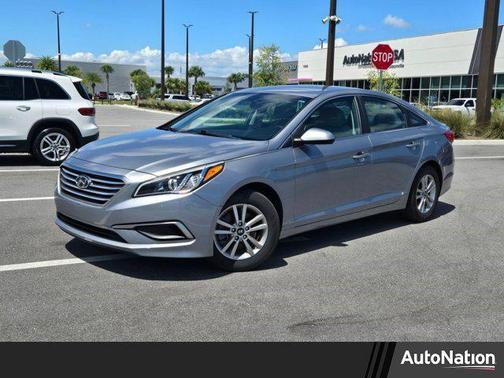 2016 Hyundai SONATA Base