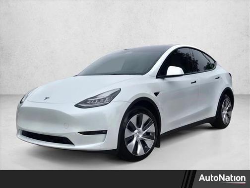 2022 Tesla Model Y Long Range Dual Motor All-Wheel Drive