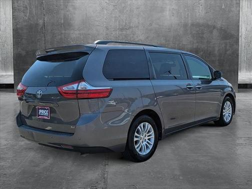 2015 Toyota Sienna XLE Premium