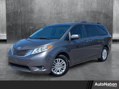 2015 Toyota Sienna XLE Premium