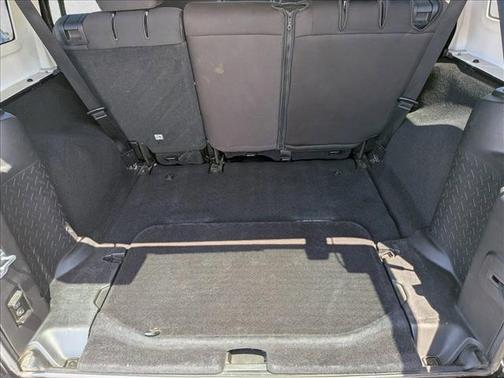 Black Clearcoat 2015 Jeep Wrangler Unlimited Sport